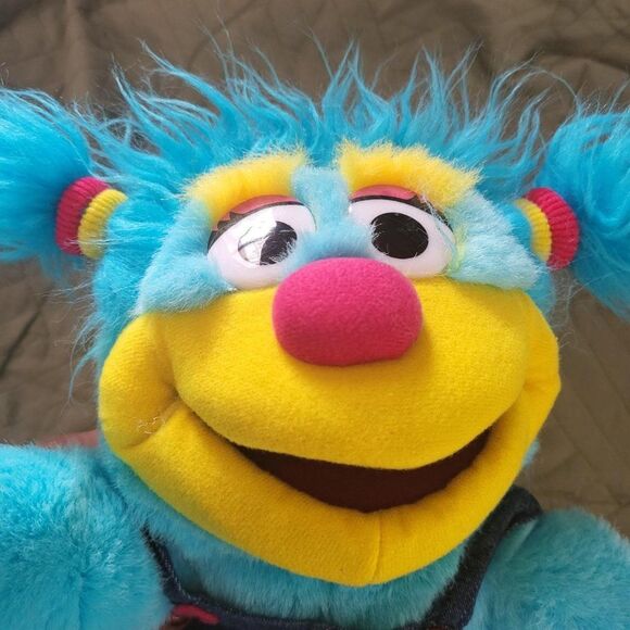 Bright Blue Hand Puppet - Picture 4 of 5